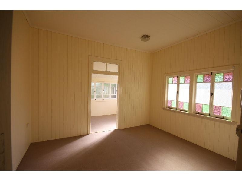 5 Crown Road, Gympie QLD 4570