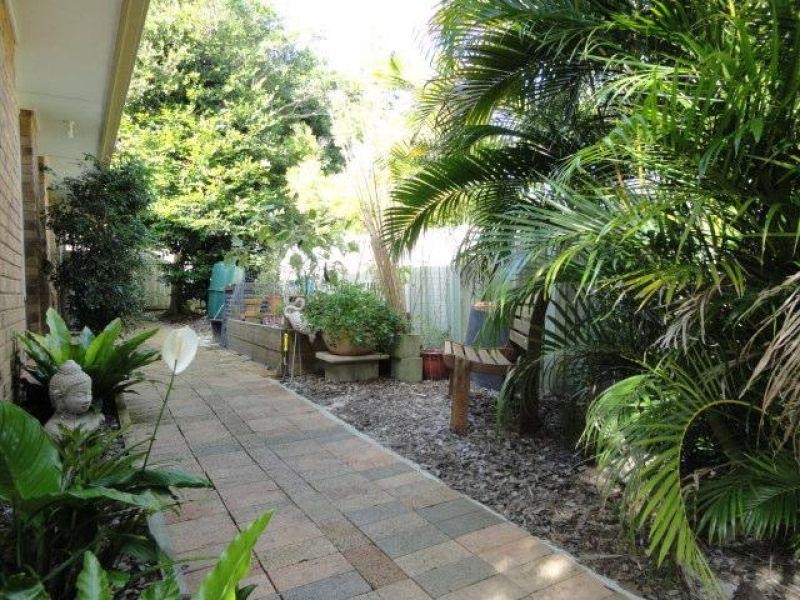 22 Victory Crescent, Sunrise Beach QLD 4567