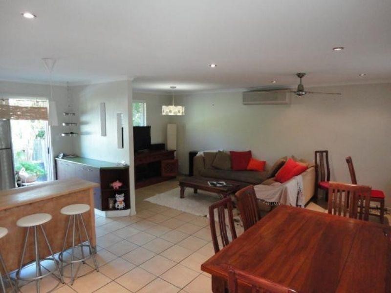 22 Victory Crescent, Sunrise Beach QLD 4567
