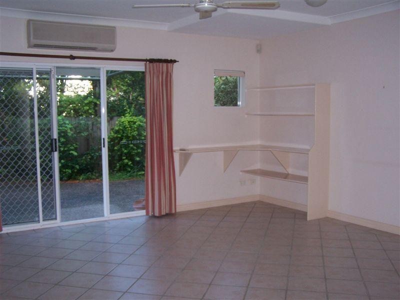 1/5 Russell, Noosaville QLD 4566