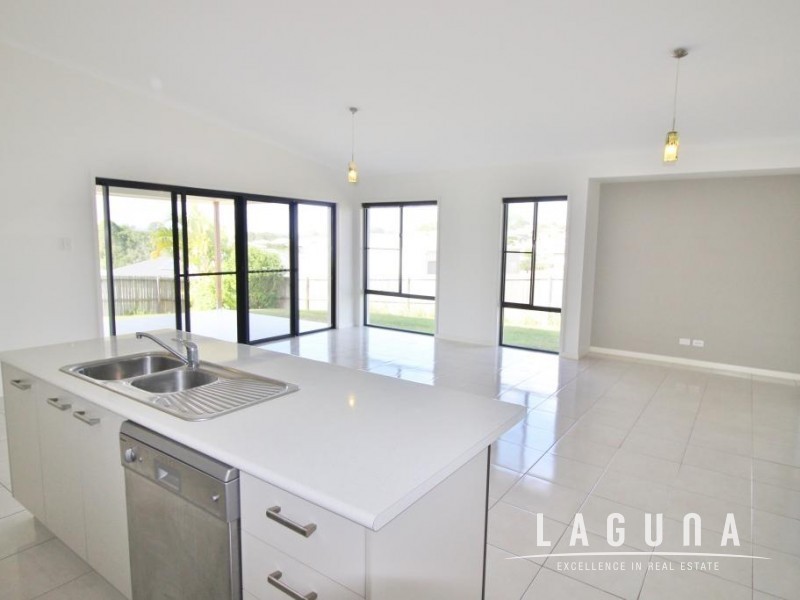 14  Majestic Place, Jones Hill QLD 4570