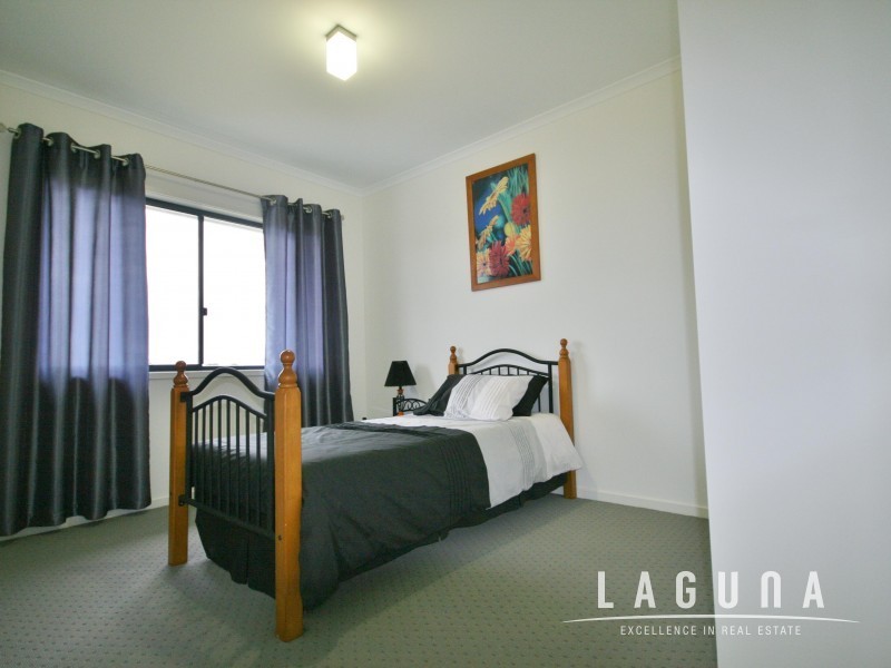 14  Majestic Place, Jones Hill QLD 4570