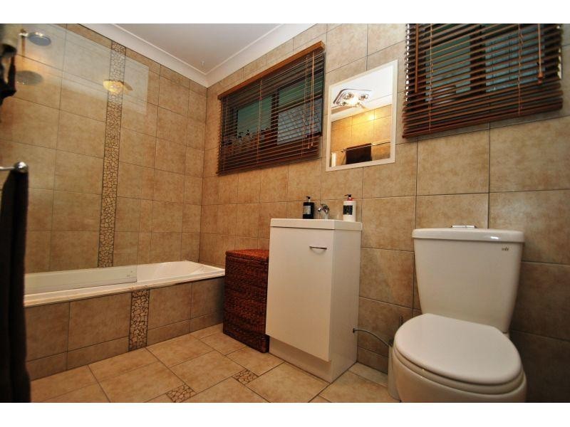 17 Leavinia Street, Gympie QLD 4570