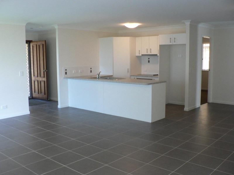 48 McPhail St, Southside QLD 4570