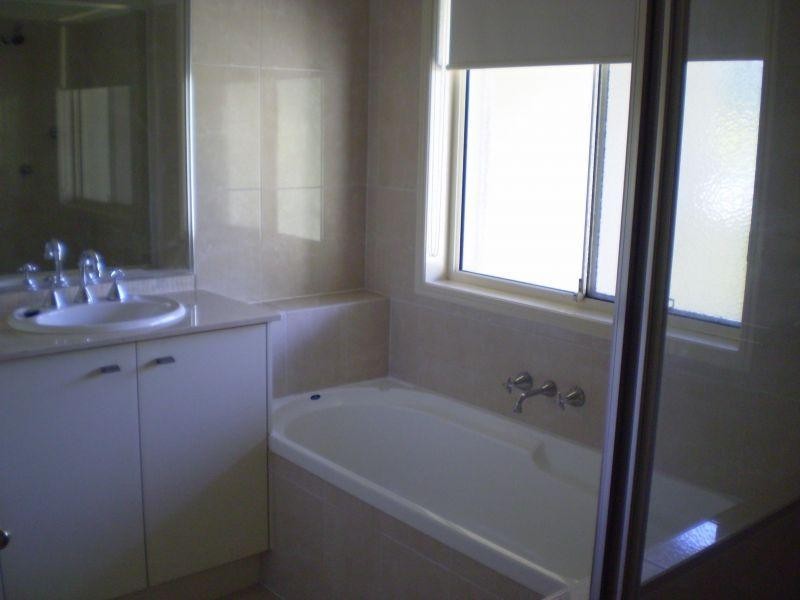 2/44 Ventura Street, Sunrise Beach QLD 4567