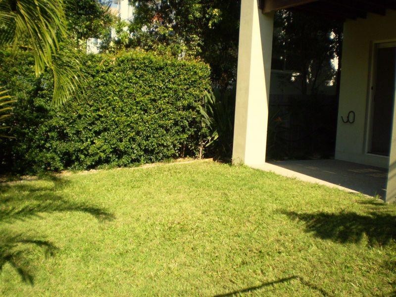 2/44 Ventura Street, Sunrise Beach QLD 4567