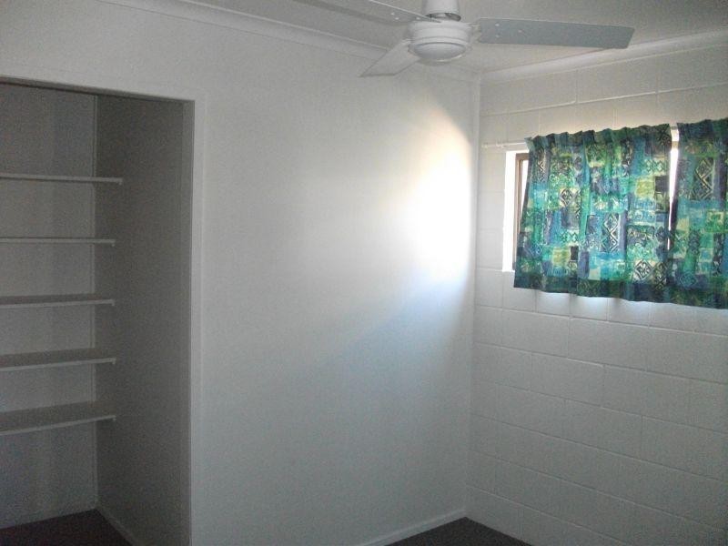 2/5  Ramsey Rd, Southside QLD 4570