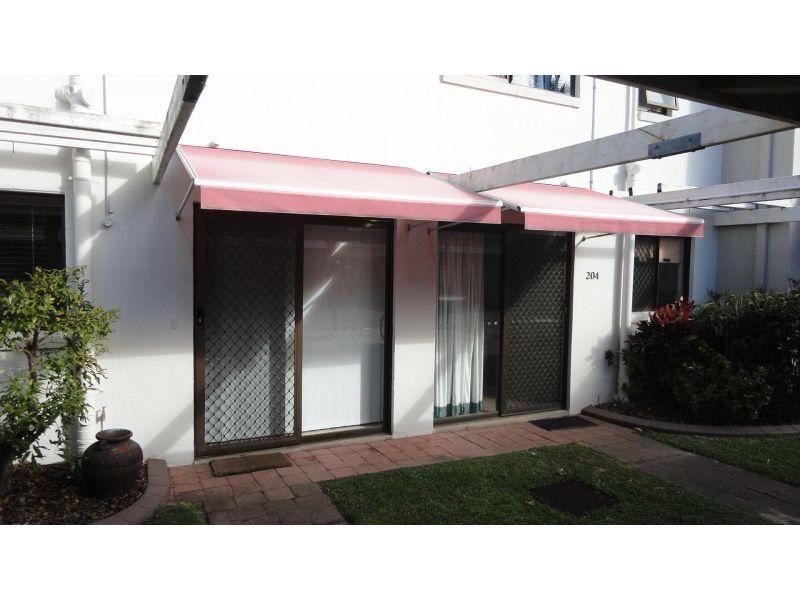 3/130 Noosa Parade, Noosaville QLD 4566