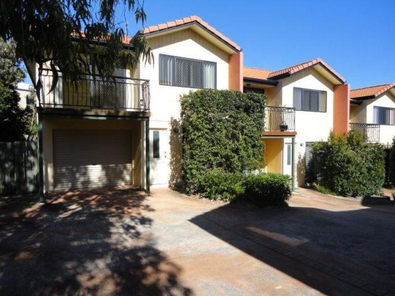 4/3 Lipton, Sunrise Beach QLD 4567