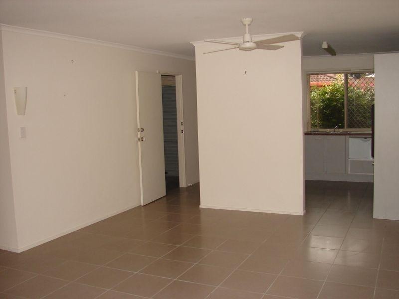 2/5 Ramilles Street, Mount Coolum QLD 4573