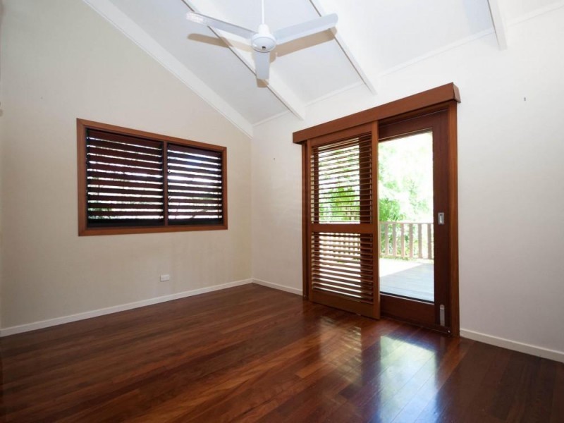 5 Lakeview Drive, Tewantin QLD 4565