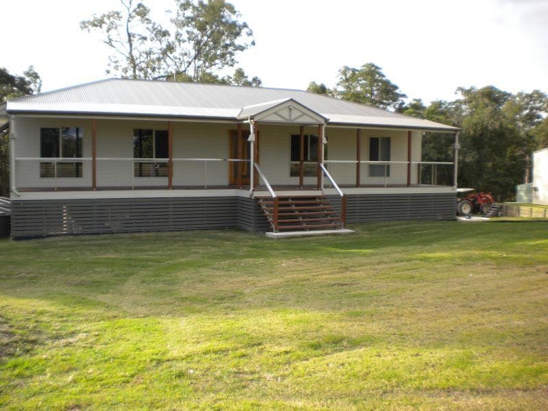 18 Bethongabel Court, Southside QLD 4570