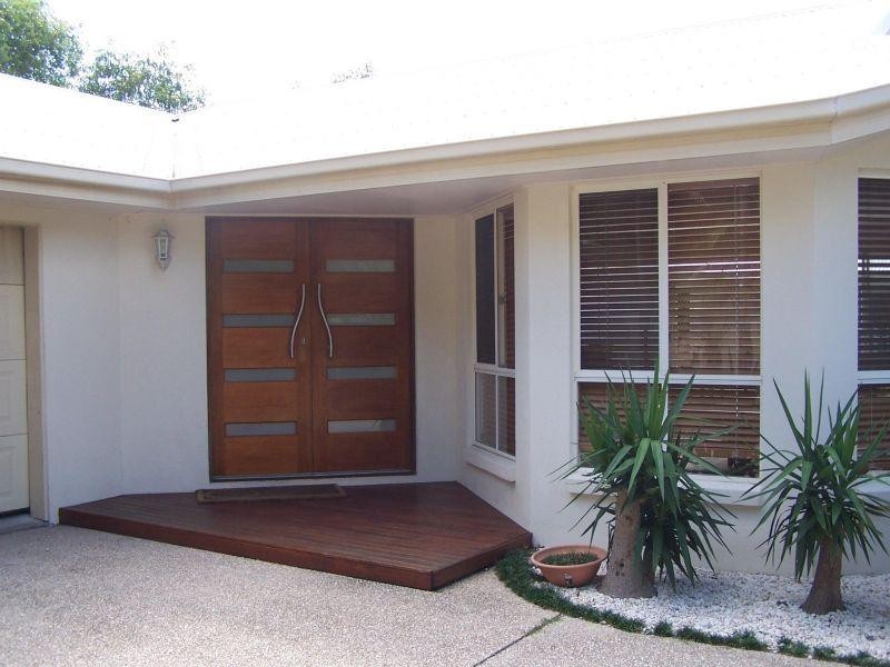 Castaways Beach QLD 4567