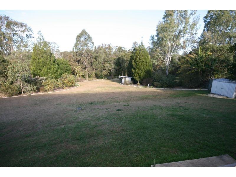 26 Emerald Drive, Southside QLD 4570