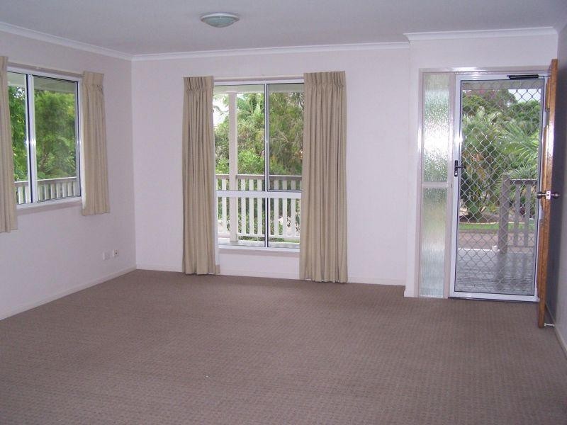 11 Iluka Link, Noosaville QLD 4566