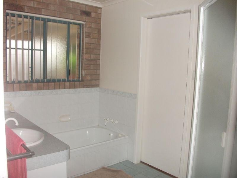 61 Rifle Range Rd, Gympie QLD 4570