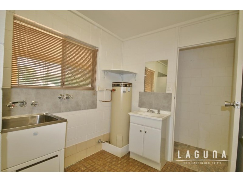 5b Loder Street, Southside QLD 4570