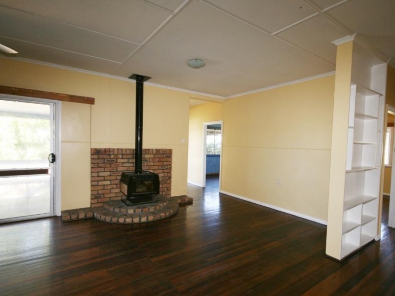 42 Oak Street, Gympie QLD 4570