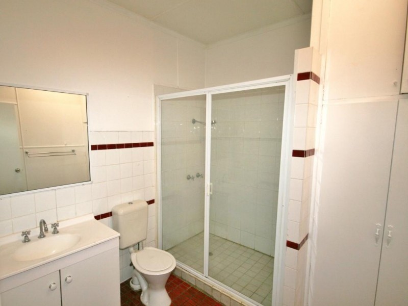 42 Oak Street, Gympie QLD 4570