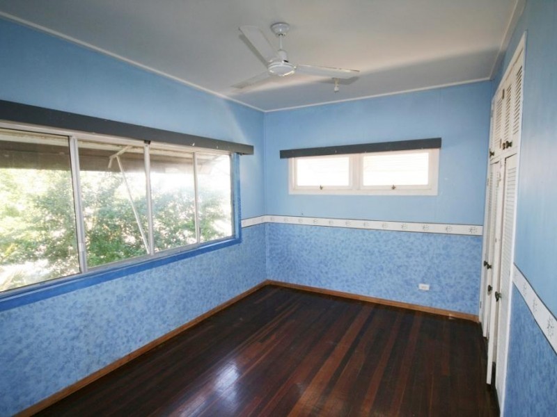 42 Oak Street, Gympie QLD 4570