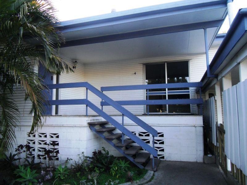 42 Oak Street, Gympie QLD 4570