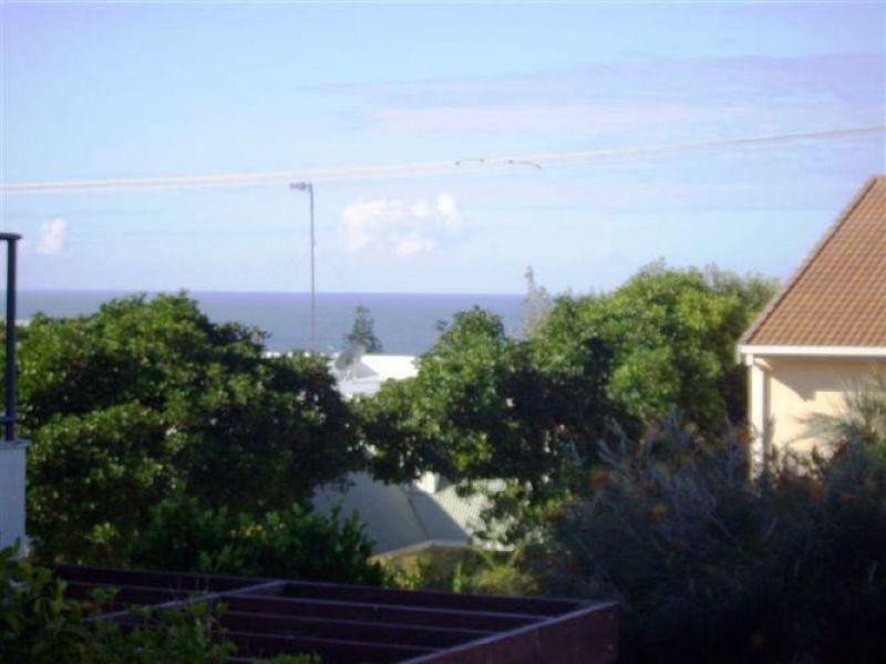 2/13 Ventura Street, Sunrise Beach QLD 4567