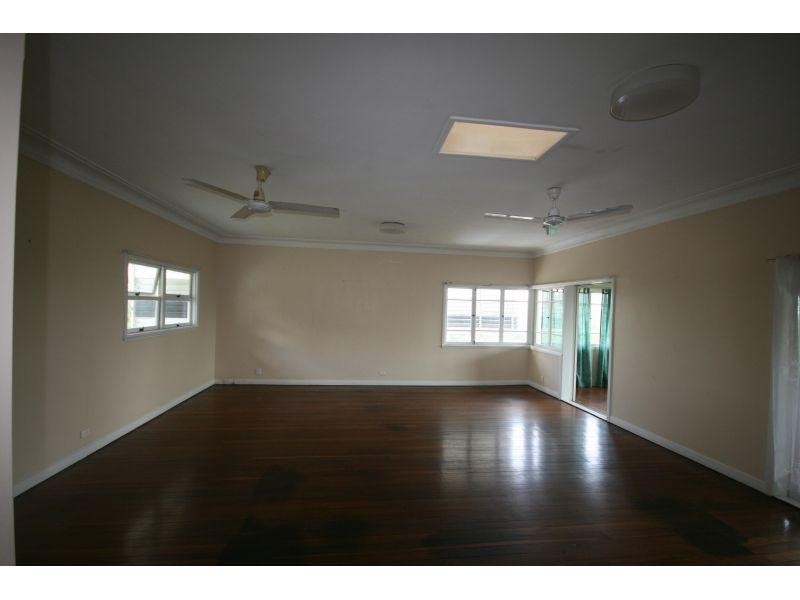 3 Louisa Street, Gympie QLD 4570