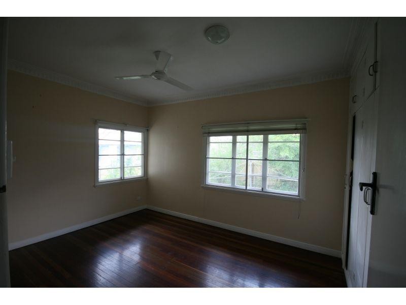 3 Louisa Street, Gympie QLD 4570