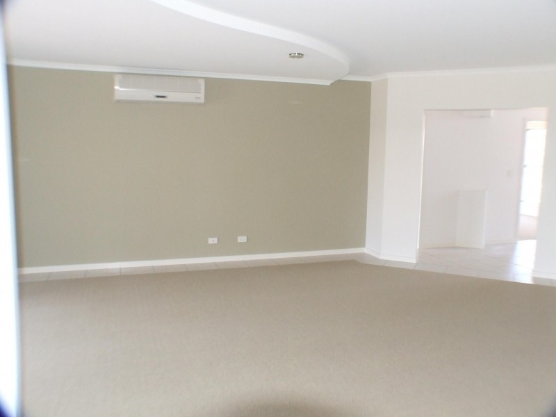 79 Gympie View Drive, Southside QLD 4570