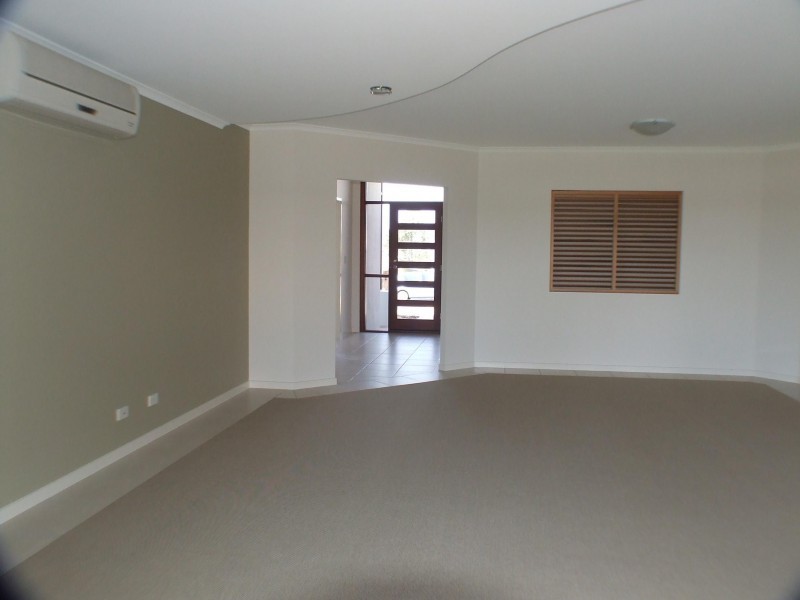 79 Gympie View Drive, Southside QLD 4570