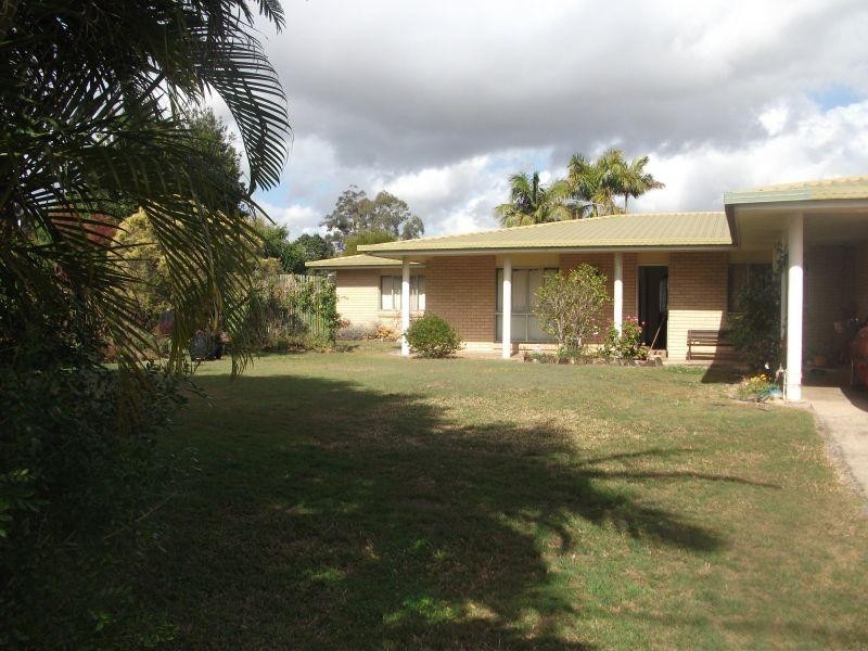 7  Australia Drive, Southside QLD 4570
