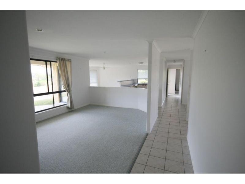 61 Silky Oak Dr, Southside QLD 4570