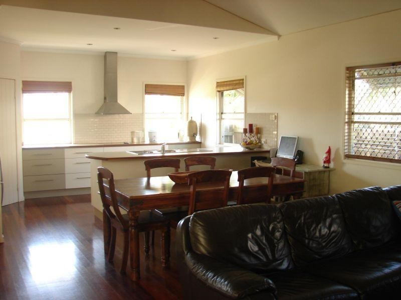 42 Lakedrive Crescent, Marcoola QLD 4564