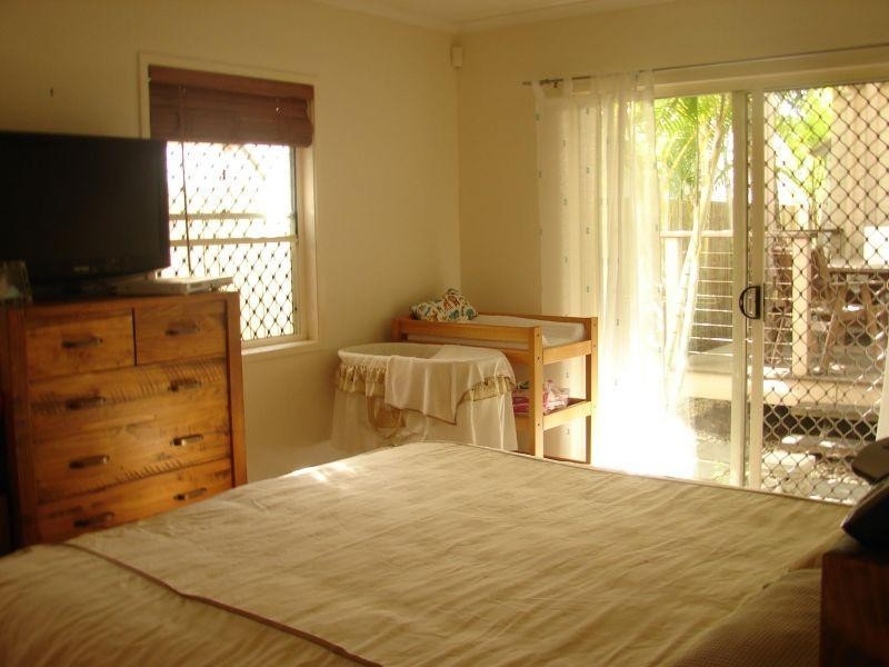 42 Lakedrive Crescent, Marcoola QLD 4564