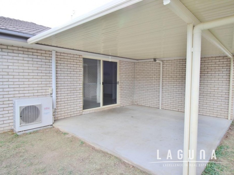 5 Decker Place, Southside QLD 4570