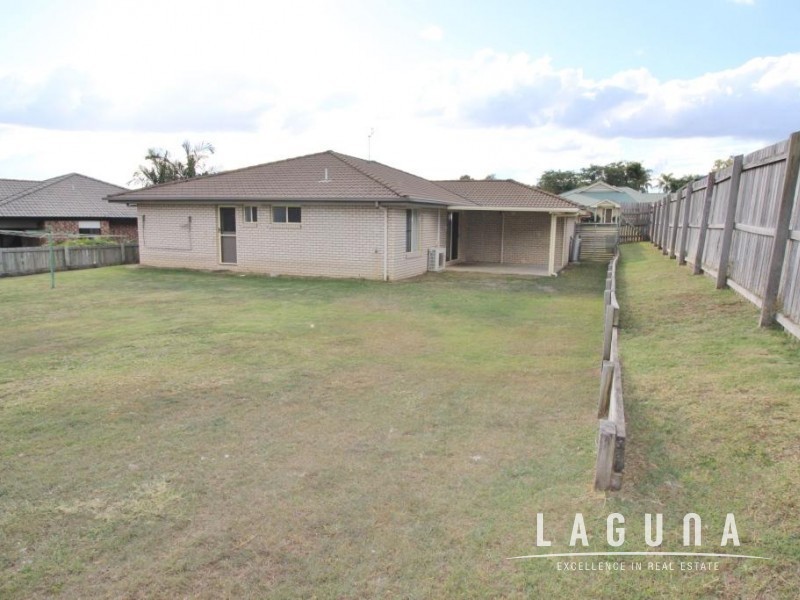 5 Decker Place, Southside QLD 4570