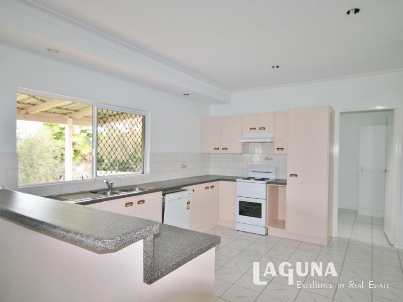 11 Lily Street, Southside QLD 4570