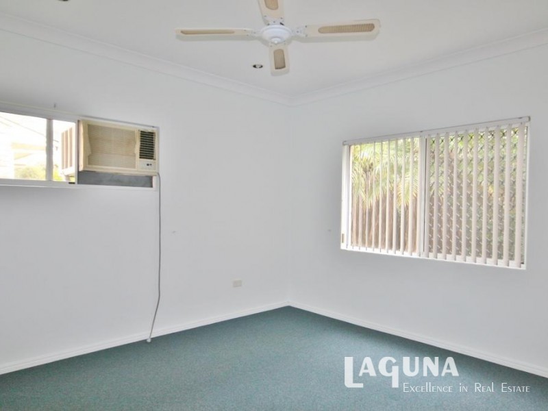 11 Lily Street, Southside QLD 4570