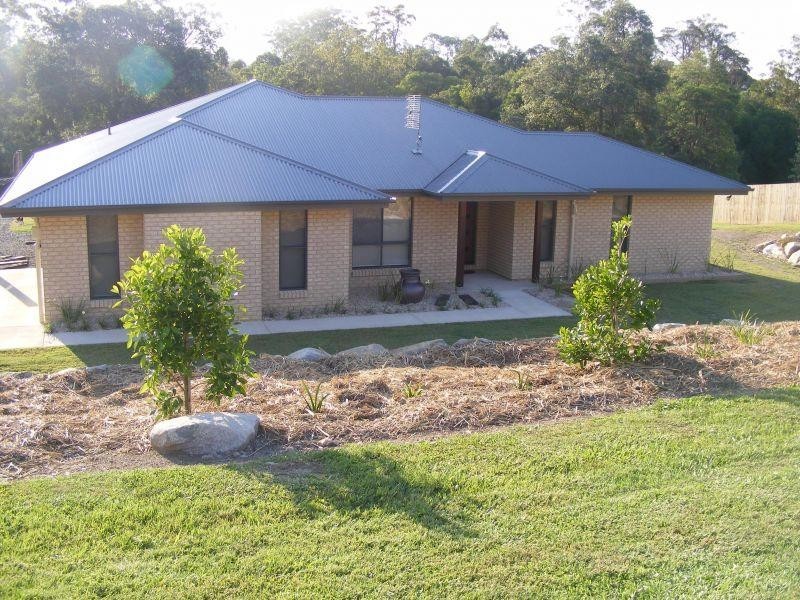 8 Brianna Court, Araluen QLD 4570
