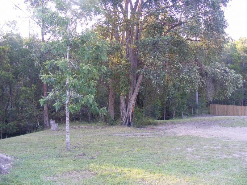 8 Brianna Court, Araluen QLD 4570