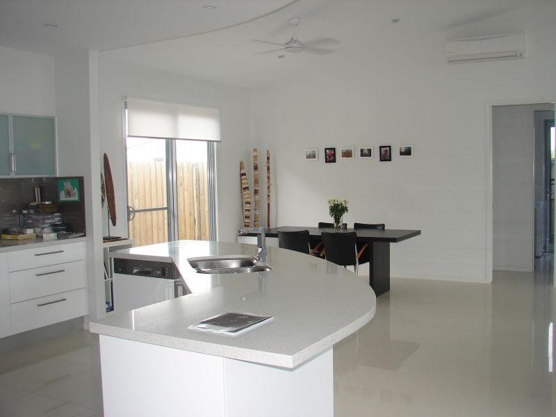 2 Surfside Lane, Mount Coolum QLD 4573