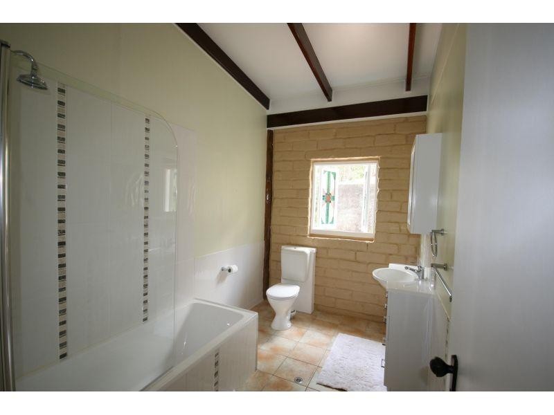 69 Gambling Rd, Veteran QLD 4570
