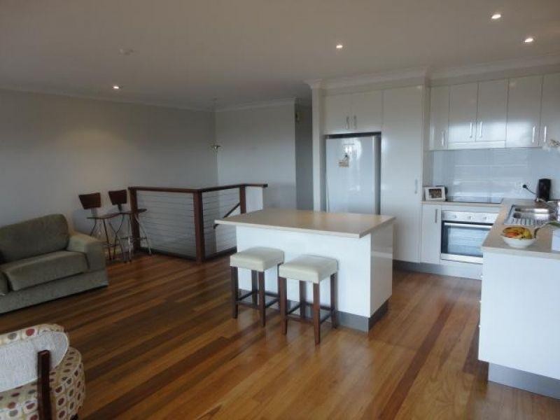 2/69 Southern Cross Parade, Sunrise Beach QLD 4567