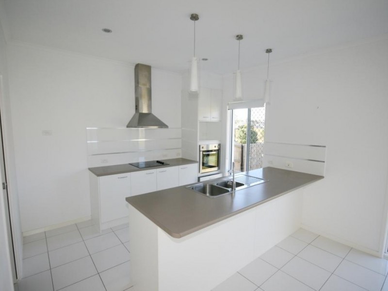 3 Presidential Avenue, Jones Hill QLD 4570