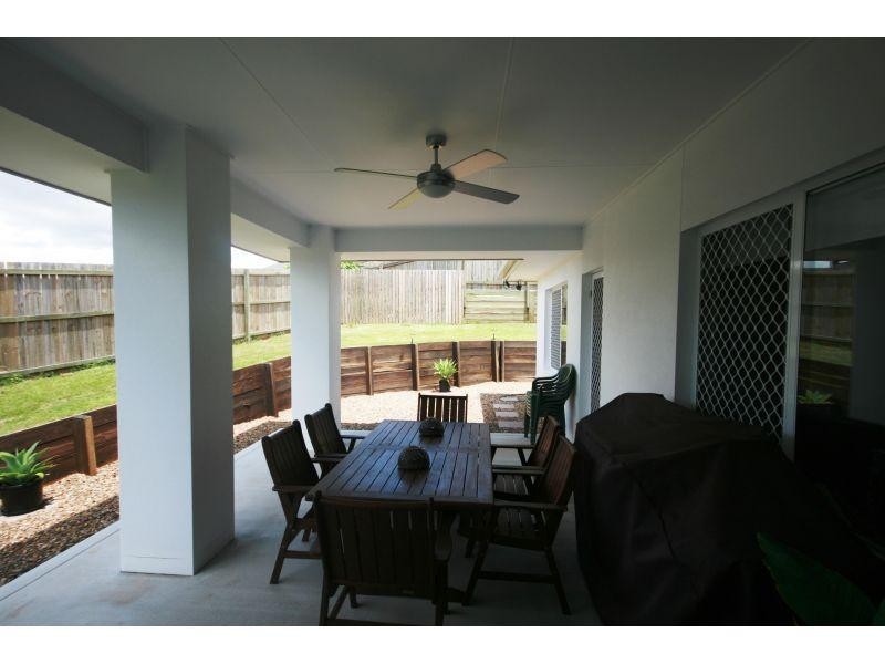 3 Presidential Avenue, Jones Hill QLD 4570