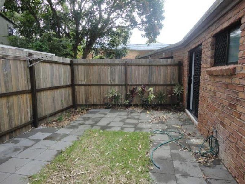 2/22 Nannygai, Noosaville QLD 4566