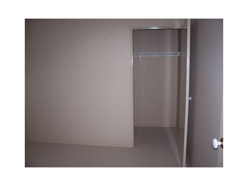 16 Decker Place, Southside QLD 4570