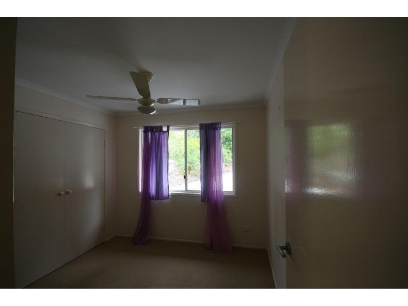38 Old Veteran Road, Veteran QLD 4570