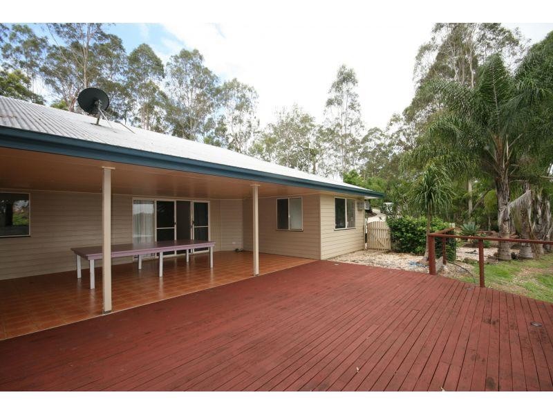 38 Old Veteran Road, Veteran QLD 4570