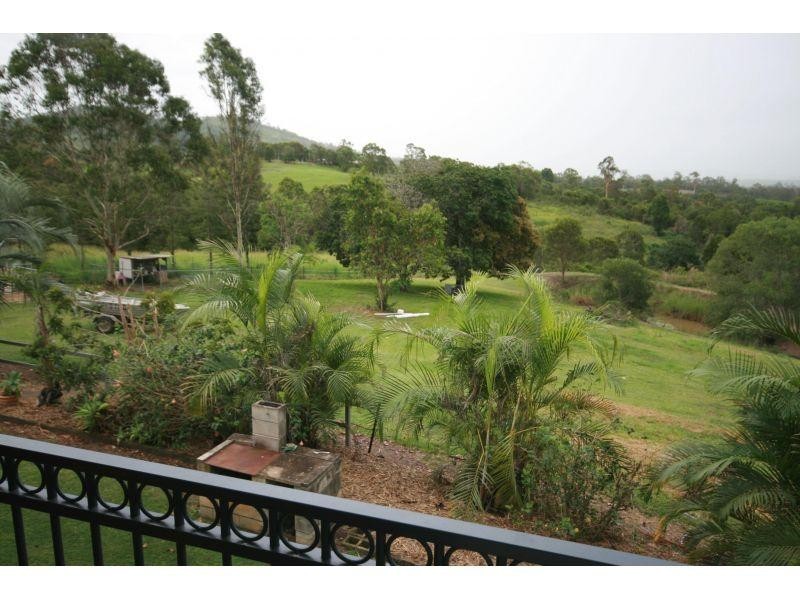 171 Rammutt Road, Chatsworth QLD 4570